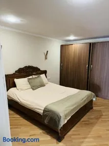 Erik's Guest House - Image 3