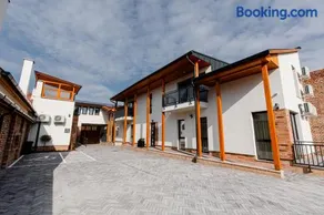 H11 ROOMS ESZTERGOM - Image 1