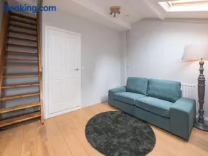 Hosted by wendy Old city charming accommodation - Image 3