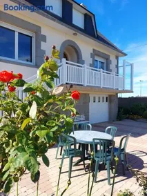 Ty Ann Maison Avec Jardin Clos de Mur a Proximite Des Commerces Et a 3km Des Plages - Image 1
