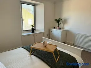 Town Centre Flat For Two Adults in Blairgowrie - Image 4