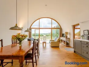 1 Bed in Cranbrook oc-76565 - Image 3