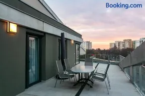 Doczy Private Apartment - Image 2