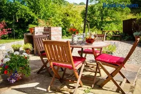 River Cottage@Cwm Mill - Riverside Family Holidays in the Black Mountains - Image 2