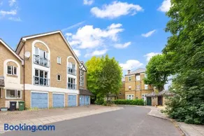 Bright modern Flat near tower bridge - Image 3