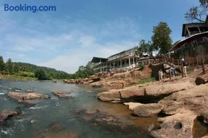 Hotel Pinnalanda - NEW DEAL! Exclusive Offers on Pickups Available! - Image 3