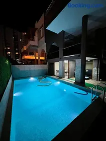 Tripleks Özel Havuzlu Lüks Villa - Image 1