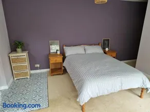 Glasbury Guest Room - between Brecon and Hay-on-Wye - Image 1