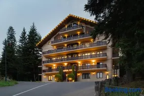 Hotel Regal - Image 1