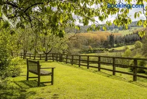 Buckland Wood Barn - Image 5