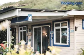 Matira Blue House - Image 4
