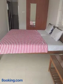 Meenatchi Hotel and Residency - Image 1