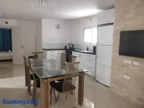 Kosher 2 bedroom Yavne'el - Image 3