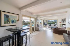 Luxurious Private 6-bed villa with Pool Mougins - Image 5