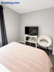 Delwin Place - Image 4