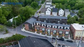 St Elmo Townhome Walk to River, Incline and Dining - Image 2