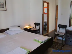 Vintage City Rooms & Apartments - Image 2