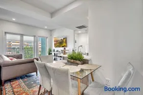 13 Luxury Apartment - Image 4