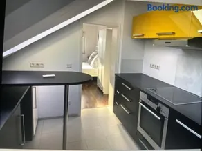 Siegburg Zentrum, moderne Wohnung plus Maisonette, Parkplatz inklusive - Image 3