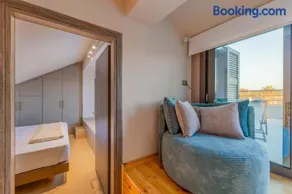 Azure Sofia - Maisonette - Image 4