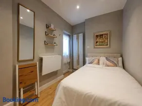Cosy Studio flat Free parking - Image 1