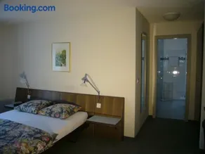 Hotel Linde - Image 2