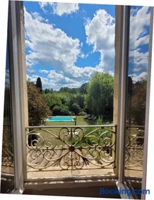 Mas Les Romarins, 10 min d'Uzès, piscine et grand jardin clos, jeux, nid de repos et base pour activités dans le Gard - Image 2