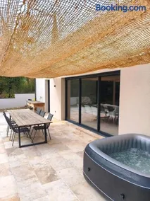 Villa aux portes de la Provence - Image 2
