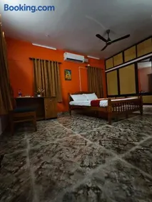 Blue Fox Inn Homestays - Image 4