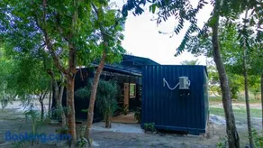 Mogi dos Passaros casa container azul - Image 4