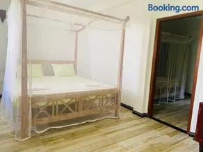 Araliya Gardens Hotel - Image 5