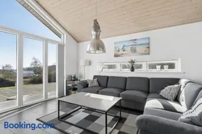 Ferienhaus mit Garten, Sauna und Terrasse | Strandblick - Image 2