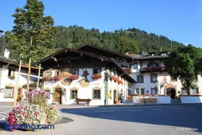 Gasthof & Hotel Zur Post - Image 1