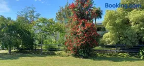 Ashcroft Gardens Bed & Breakfast - Image 2