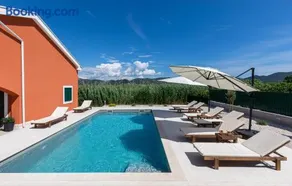 Voll ausgestattete geräumige Villa mit Garten, Grill und Terrasse | Haustierfreundlich - Image 3