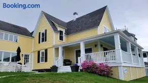 Oceanfront Classic Maine Cottage In Close Walking Distance To Beaches! - Image 1
