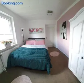 Koch's Apartment - Image 2