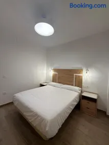 Loft CANALEJAS - Hotel Ruta del Segur - Image 4