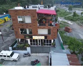 Cap10 Cafe - Image 1