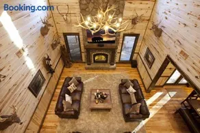 Call It A Day Luxury Cabin - Image 4