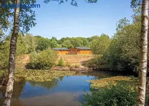 Langmere Lakes Lodges - Image 2