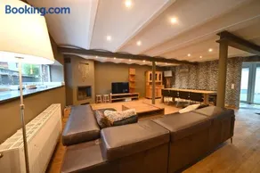 Amilla - Image 3