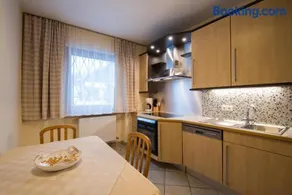 Haus Flora - Image 1