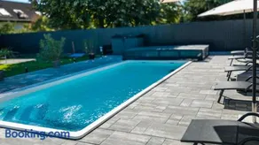 Bala-Home Apartments & Pool - Image 4