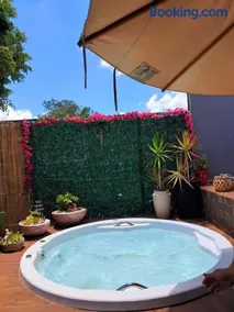 Casa Mistica estilo chacara - Image 1