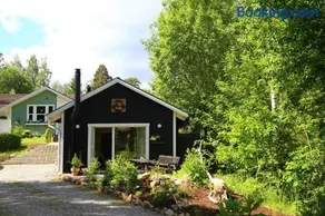 Schwedisches Waldcottage Fluss & Wanderwege - Image 2