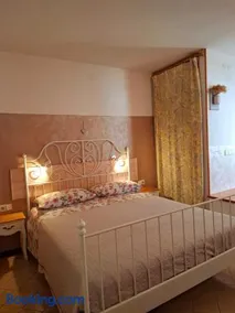 House Kate - Image 2