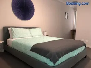 Enjoyable Holiday Home For Group Six - Image 1