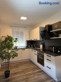 Sorinas Home - Comfortable Apartment near Graz Top 6 - Image 4
