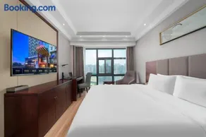 Huzhou Wealth Hotel - Image 2